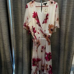 Lane Bryant- white and pink floral v neck wrap dress. Brand new